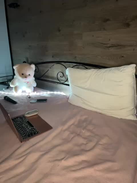 Leyla-kavkaz Live Sex December 13, 2025