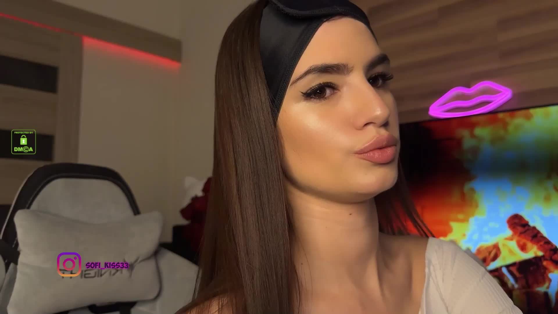 Sofi-Mi Live Sex December 18, 2025