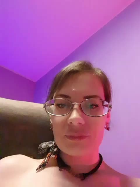 analiMilana Live Sex December 14, 2025