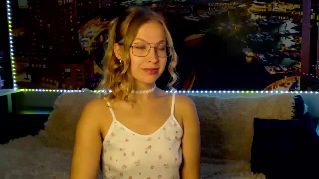 _Vishka_ Live Sex December 13, 2025