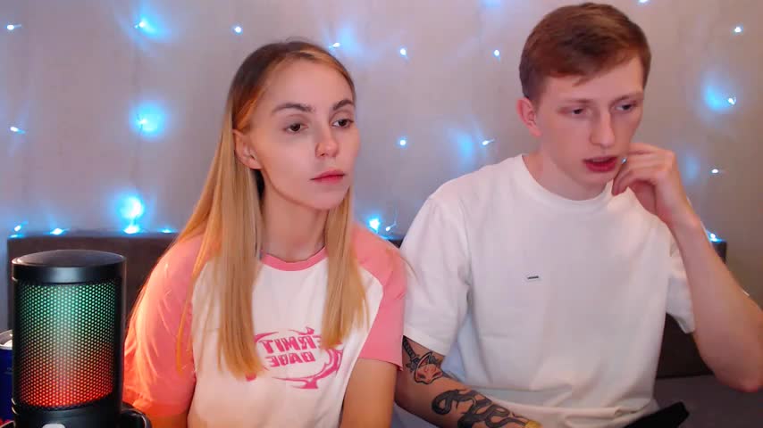 juliaanddima Live Sex December 17, 2025