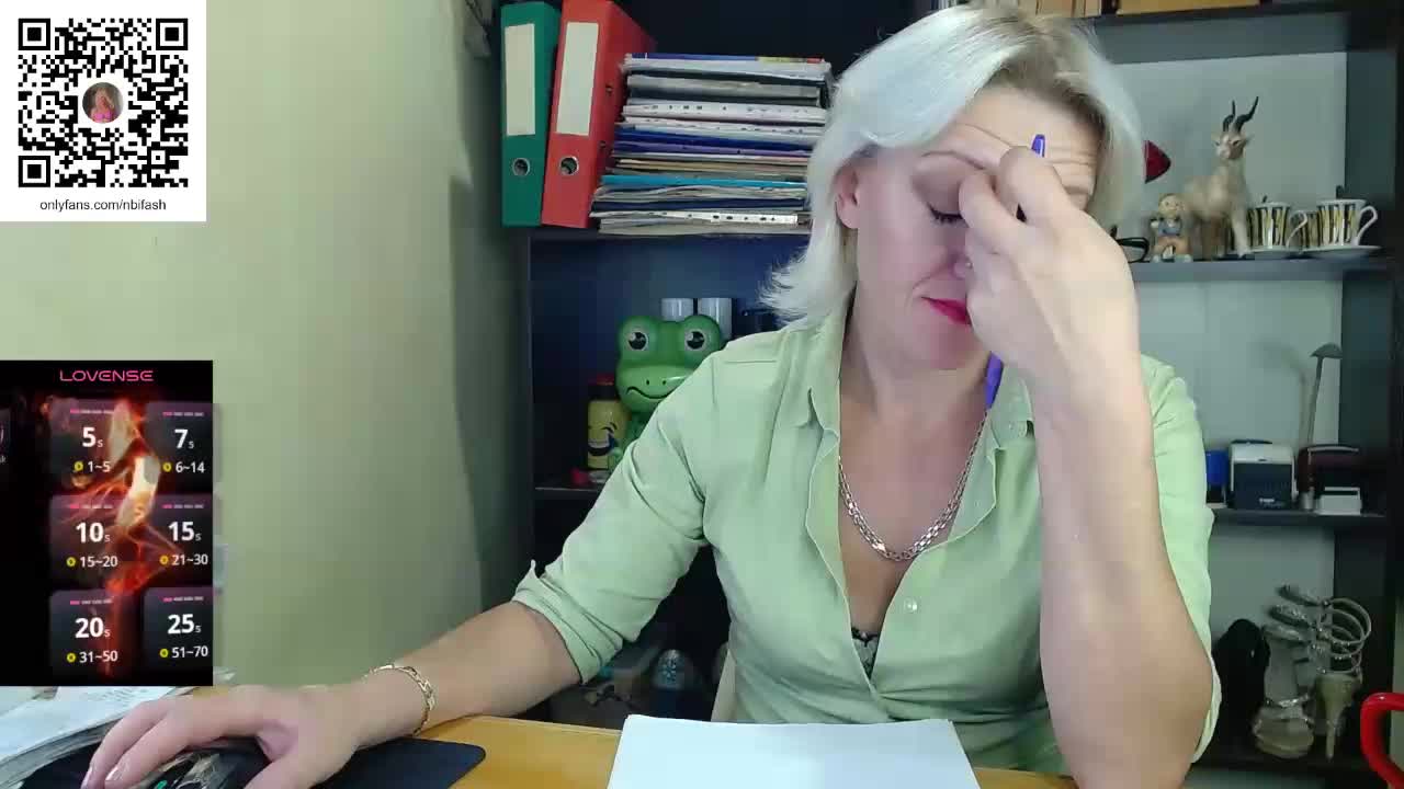 Nadin-slut Live Sex December 13, 2025