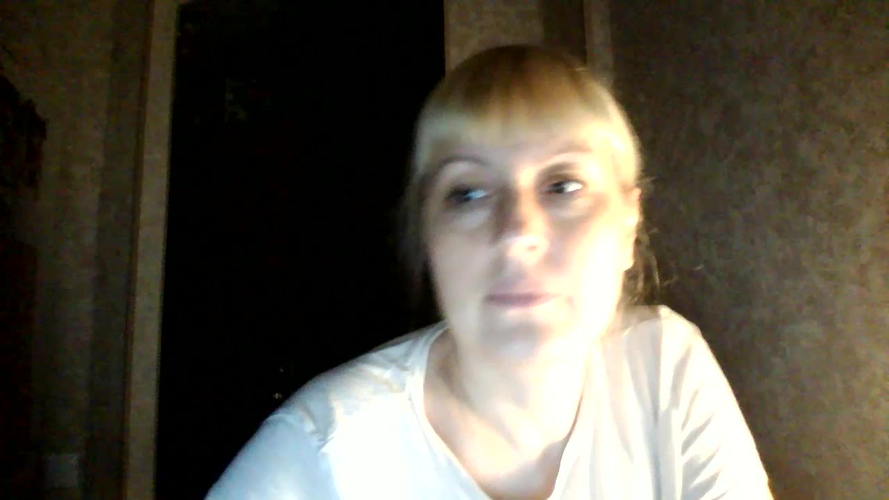 krisss2016 Live Sex December 15, 2025