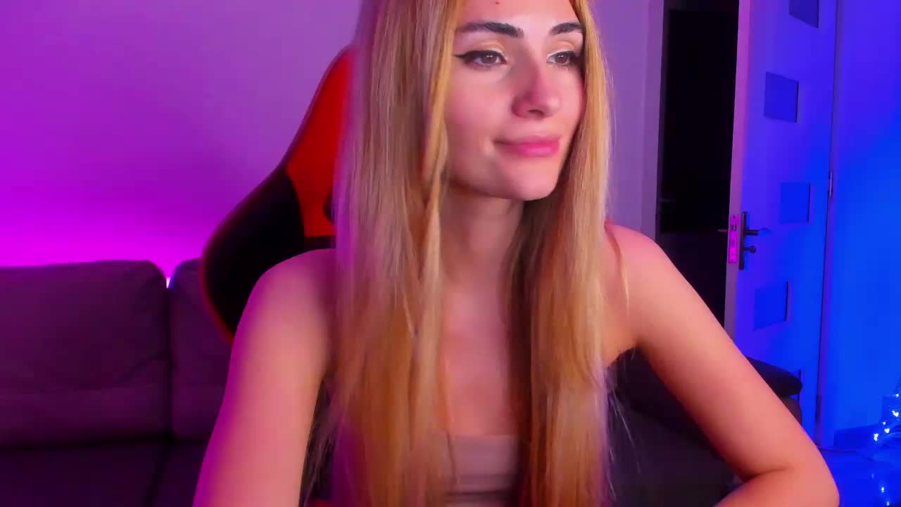 Lynx Live Sex December 14, 2025