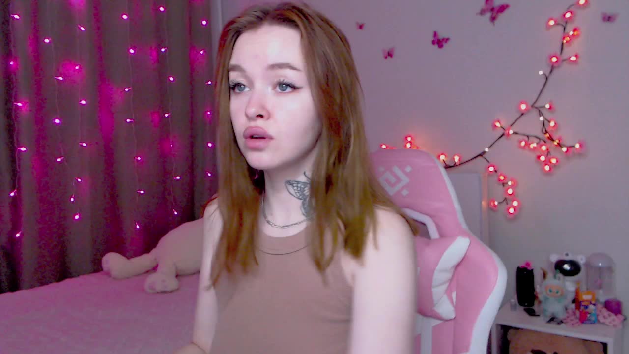 NaughtyMable Live Sex December 14, 2025