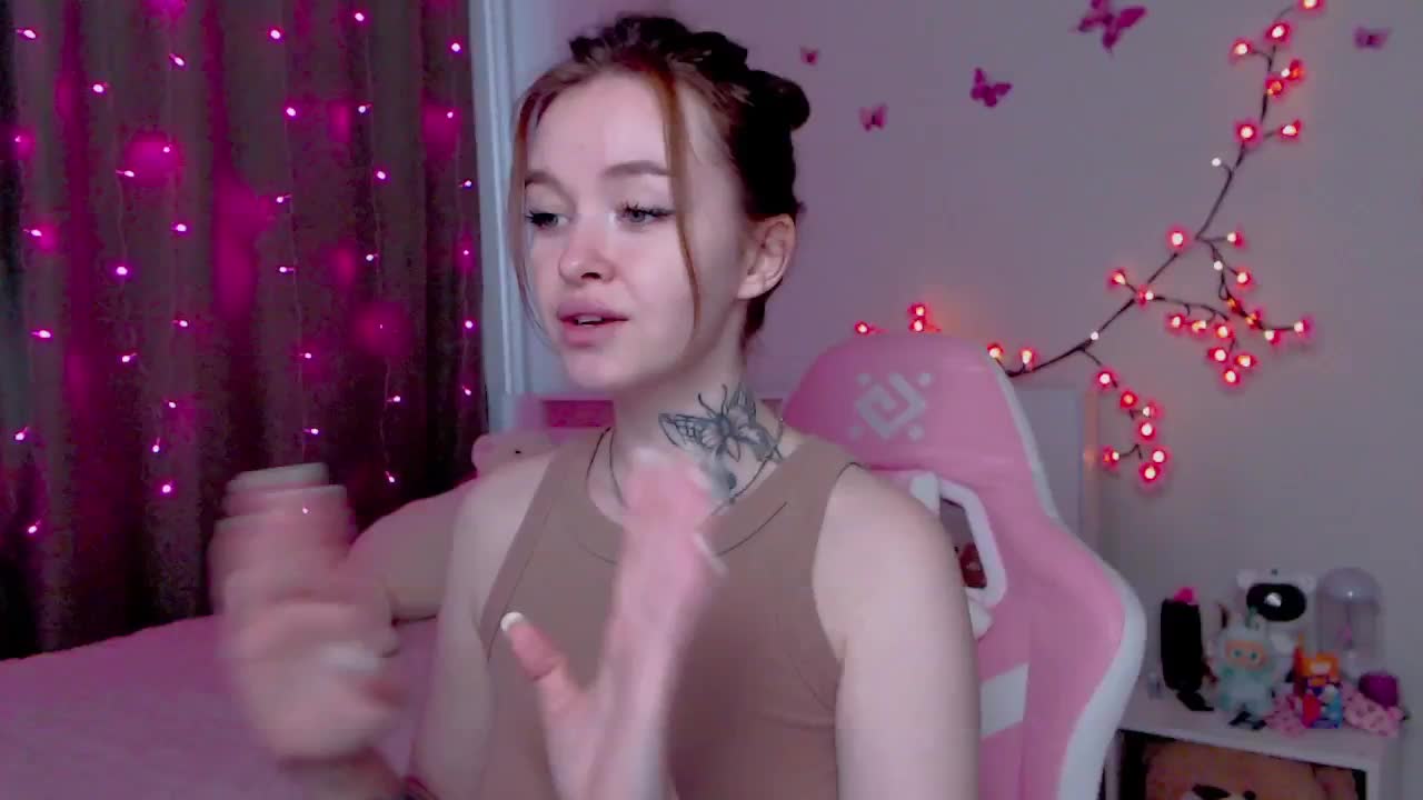 NaughtyMable Live Sex December 14, 2025