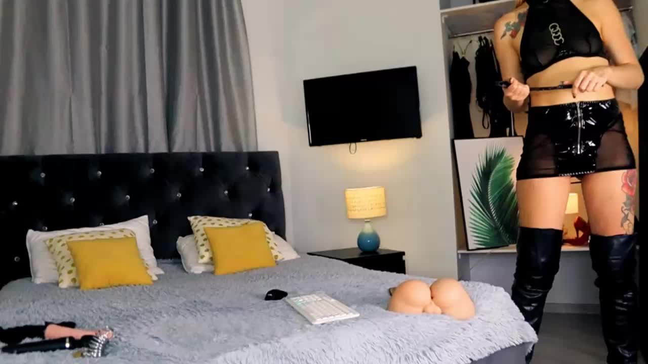 InvitingTina Live Sex December 13, 2025