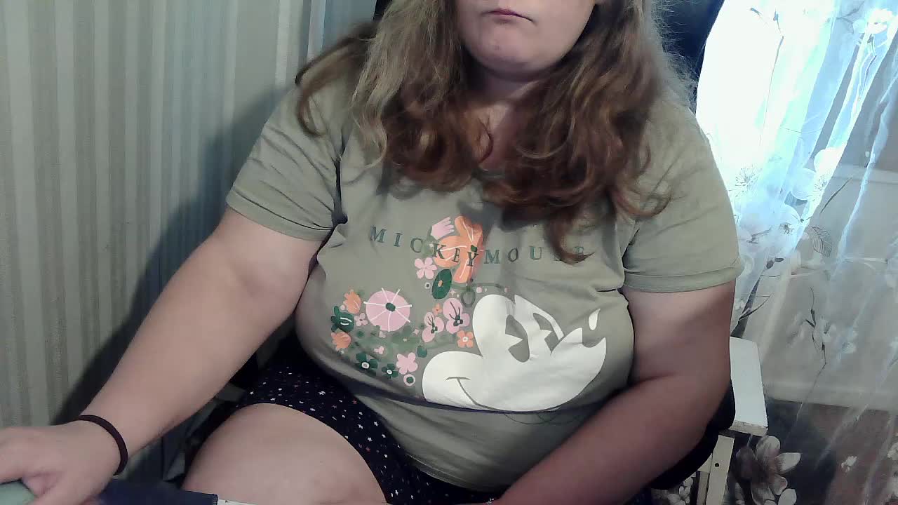 XLisaBlueX Live Sex December 17, 2025