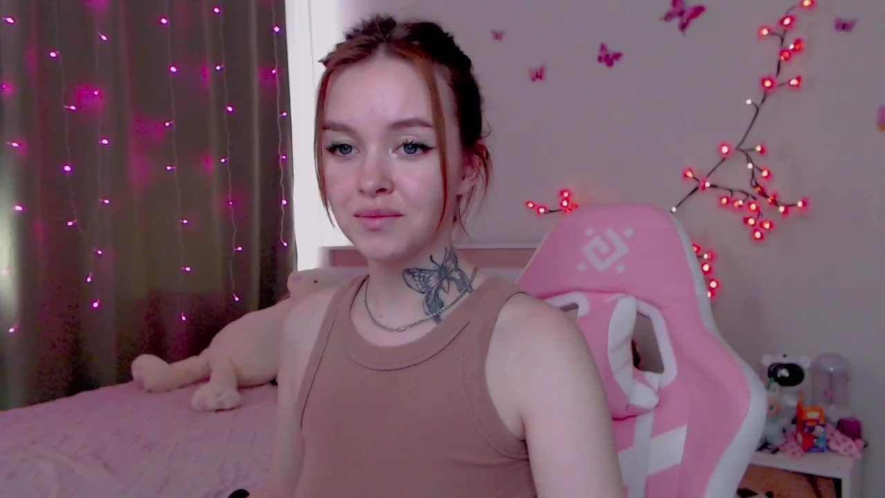 NaughtyMable Live Sex December 14, 2025