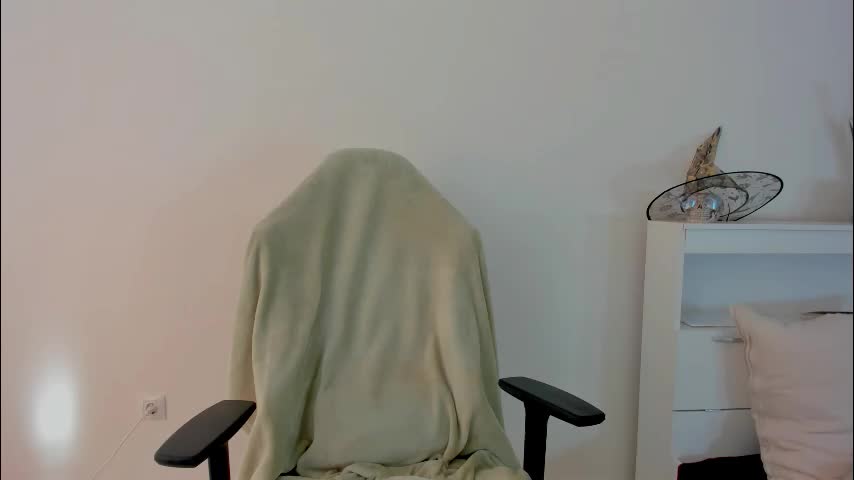 crystalnut Live Sex December 14, 2025