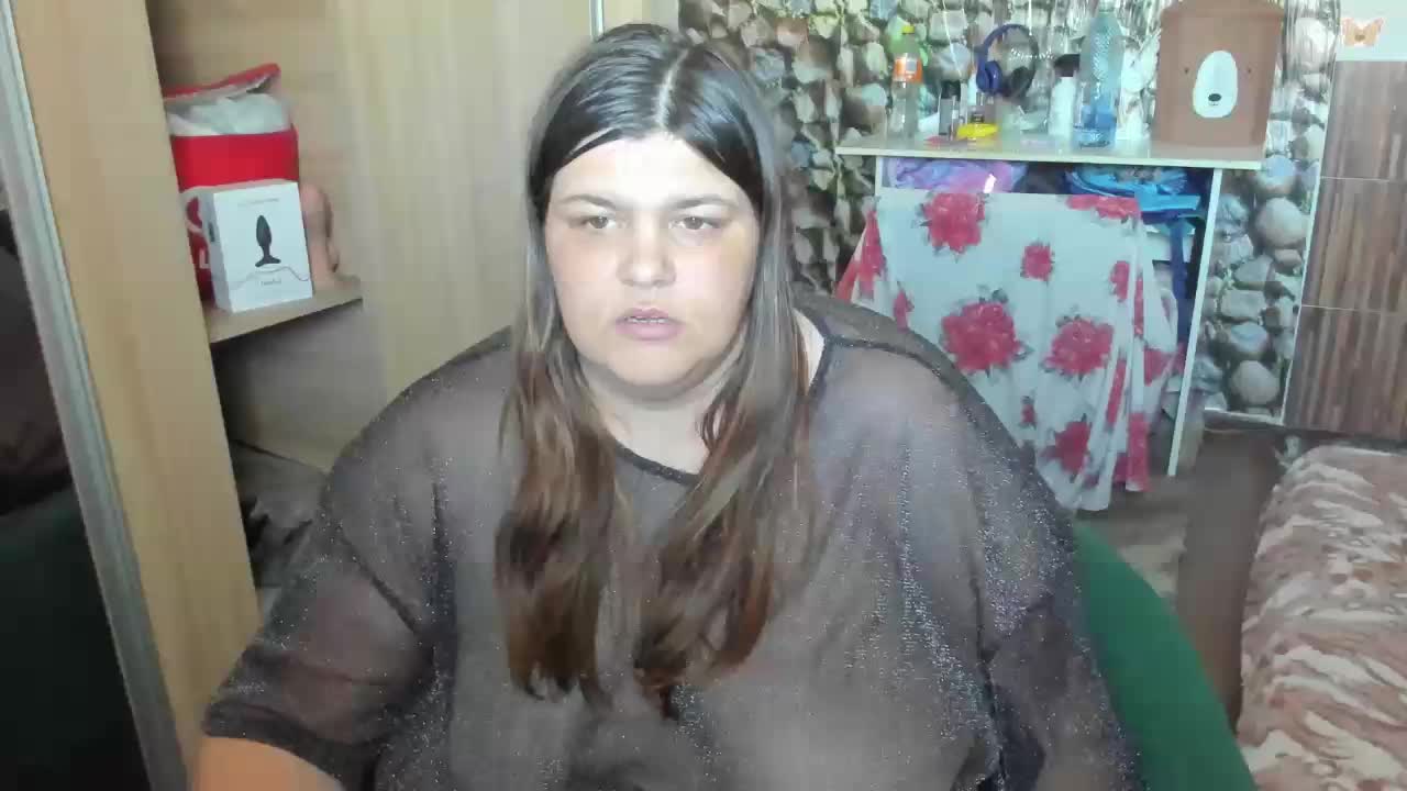 Ionysexylips69 Live Sex December 17, 2025