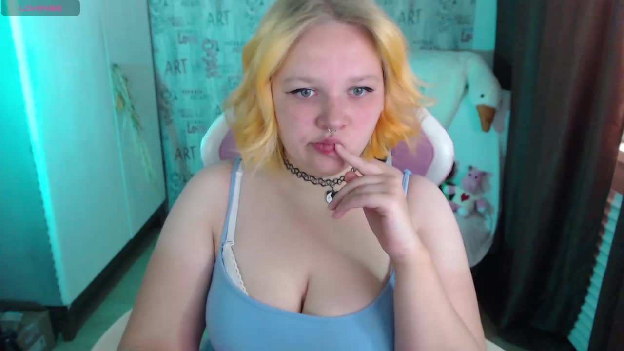 -MeooW- Live Sex December 14, 2025