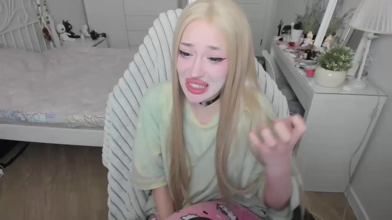 pickmedepartment Live Sex December 13, 2025