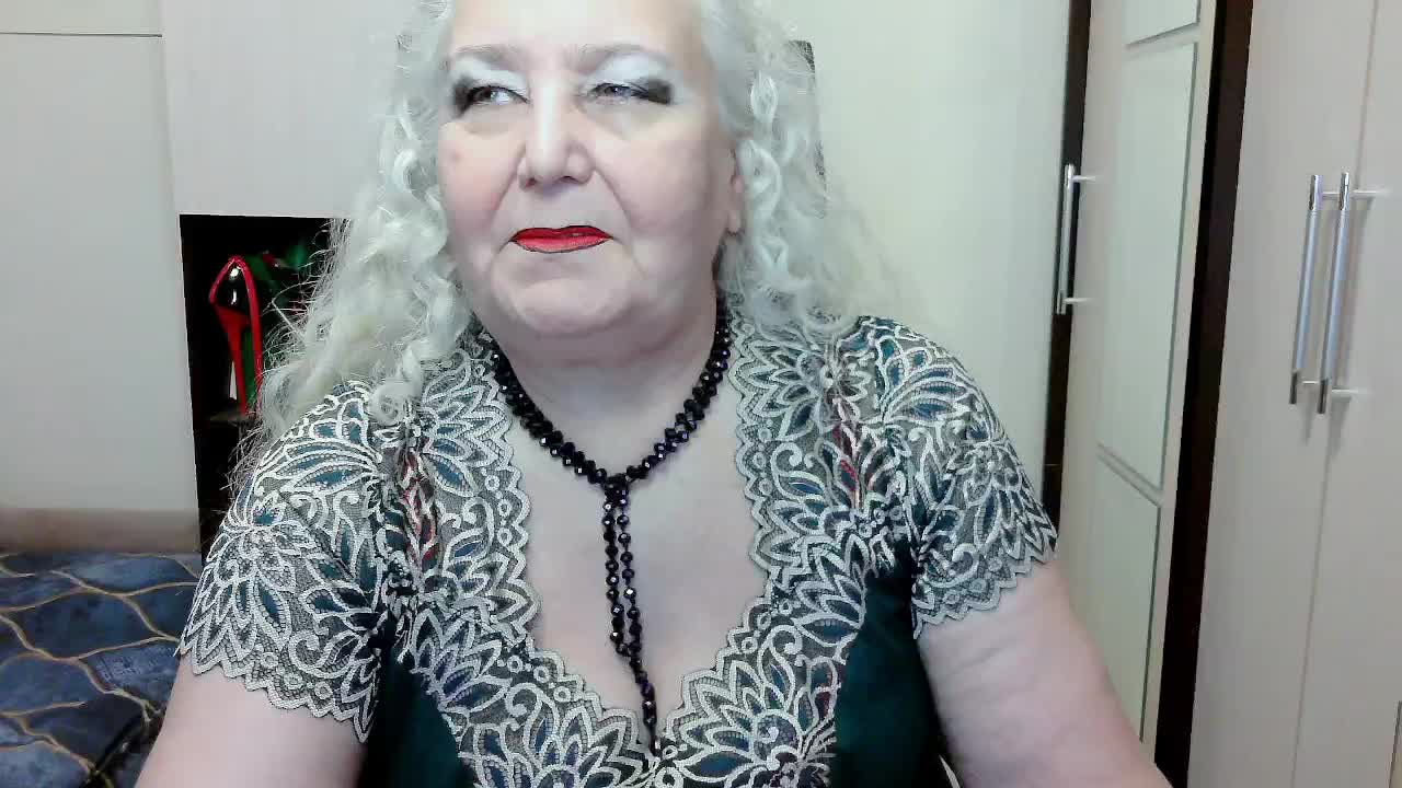 GrannyWants Live Sex December 17, 2025