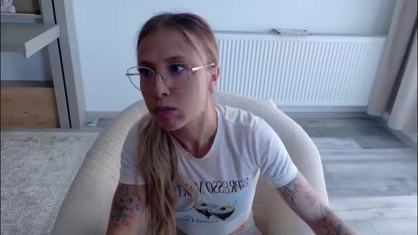 deidi_sweet Live Sex December 12, 2025