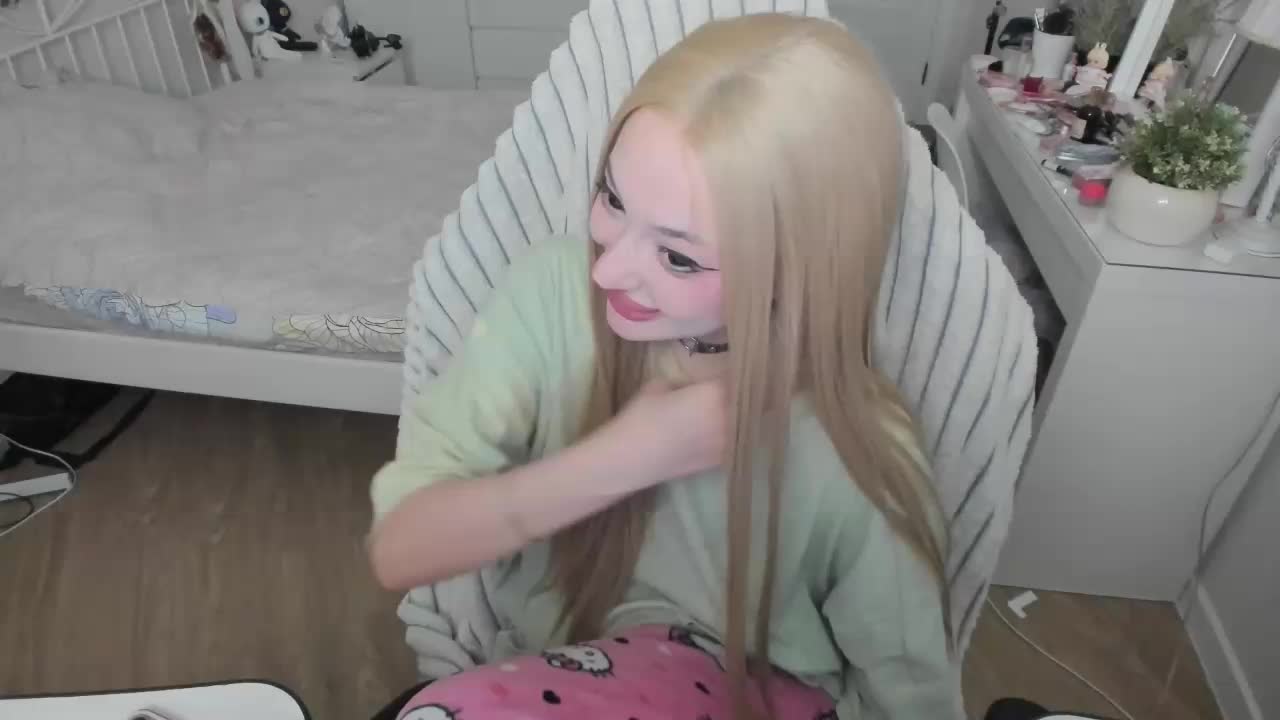 pickmedepartment Live Sex December 13, 2025