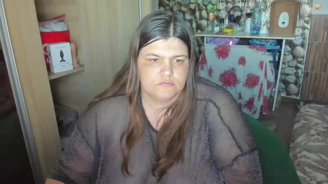 Ionysexylips69 Live Sex December 17, 2025