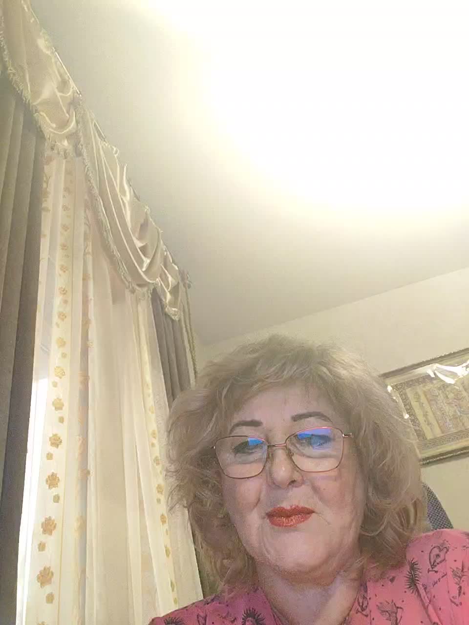 KarinkaSweet Live Sex December 18, 2025