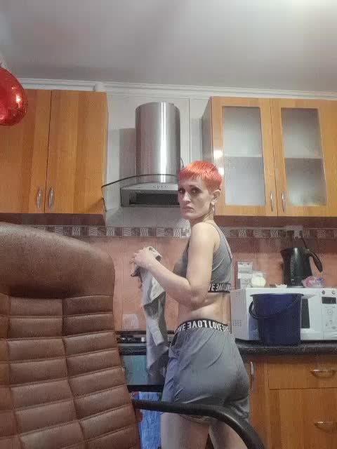 N-I-M-F-O-M-A-N-K-A Live Sex December 17, 2025