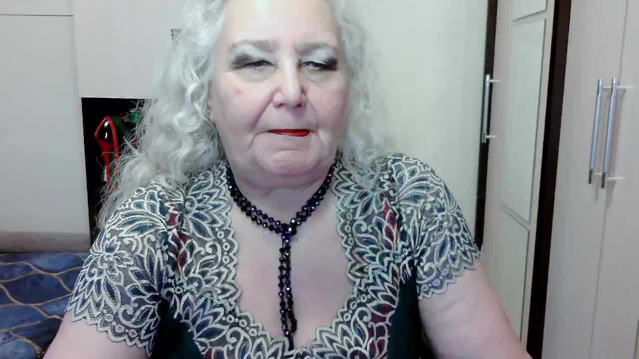 GrannyWants Live Sex December 17, 2025