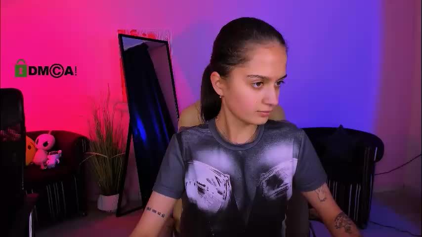 pure_radiance Live Sex December 17, 2025