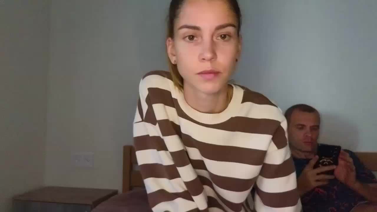 Couple_Twix Live Sex December 14, 2025