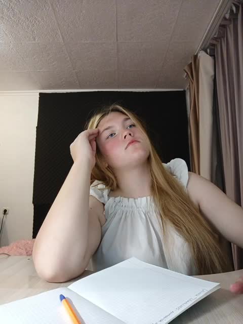 Kakdelaman Live Sex October 12, 2025