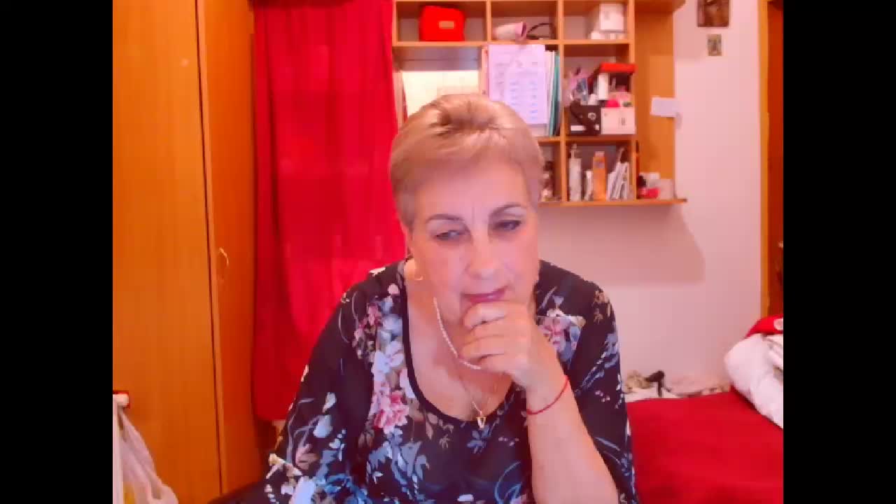 Victoria5643 Live Sex December 14, 2025