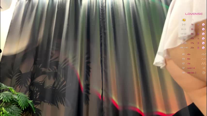 loney__tunes Live Sex December 14, 2025