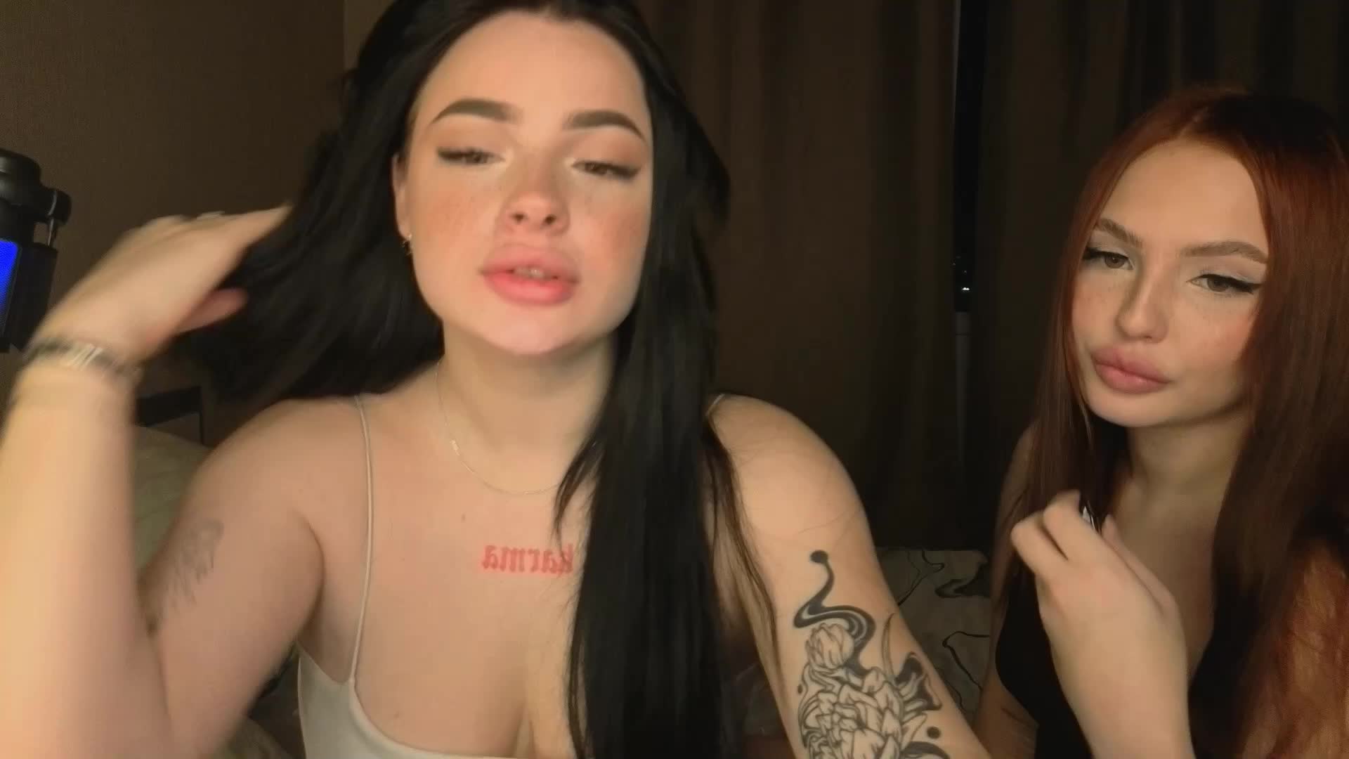 LisaAndDenis Live Sex December 18, 2025