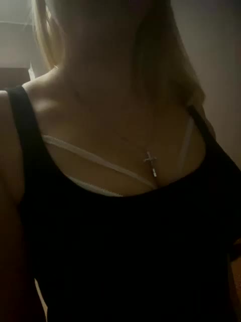 Xyligana Live Sex December 17, 2025