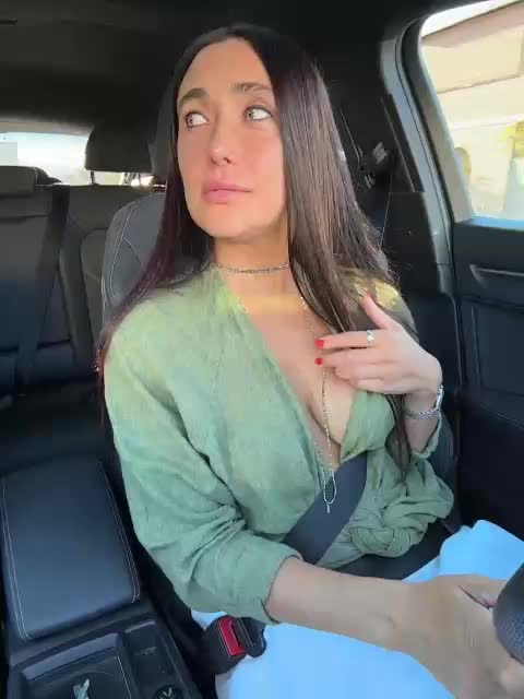 Marianna_ Live Sex December 15, 2025