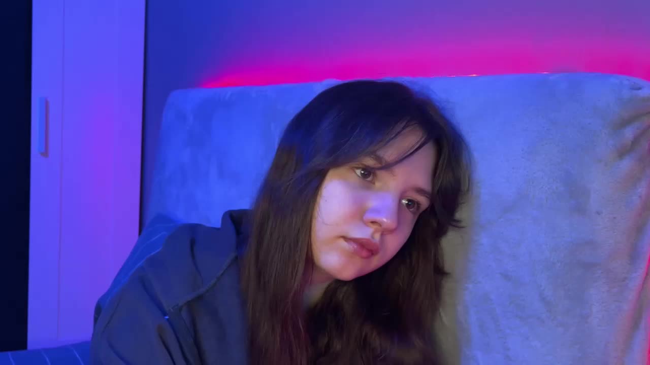 AlisaRichGold Live Sex December 13, 2025