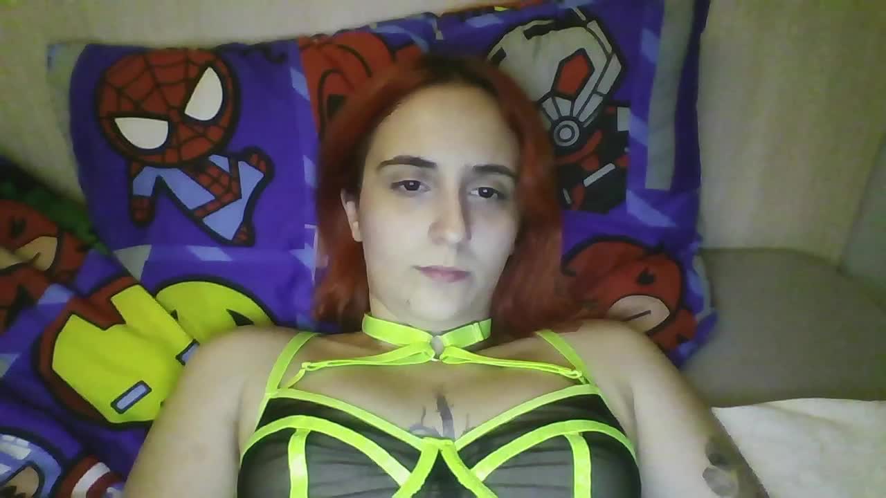 Hotredhead01 Live Sex December 14, 2025