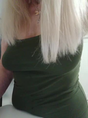 Tata42 Live Sex December 15, 2025