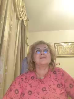 KarinkaSweet Live Sex December 18, 2025