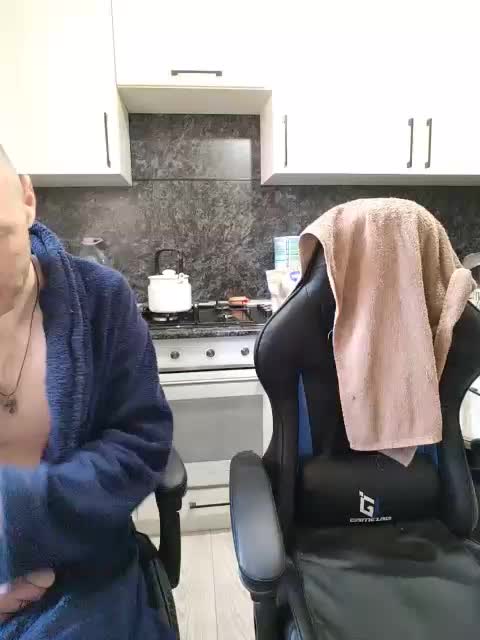 Innokentiy449 Live Sex December 15, 2025