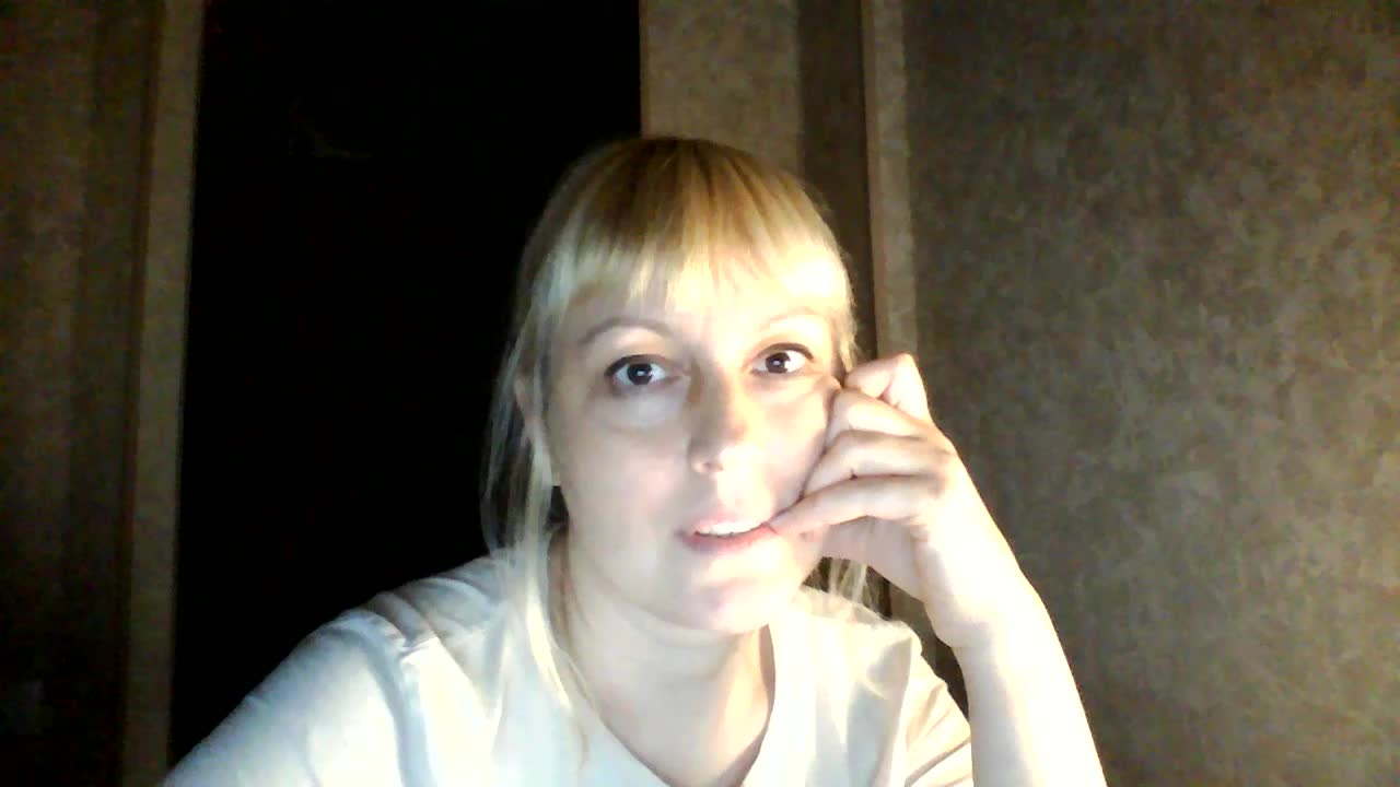 krisss2016 Live Sex December 15, 2025