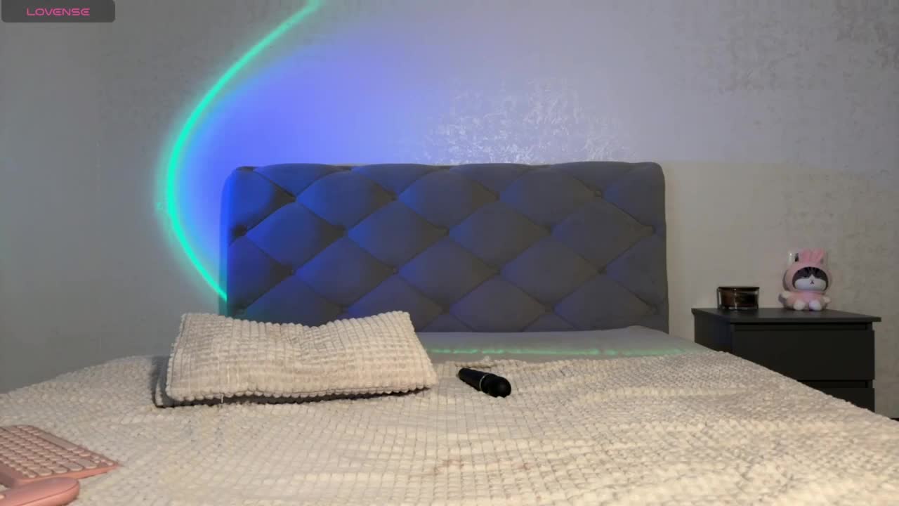 DariaMalkova Live Sex December 17, 2025