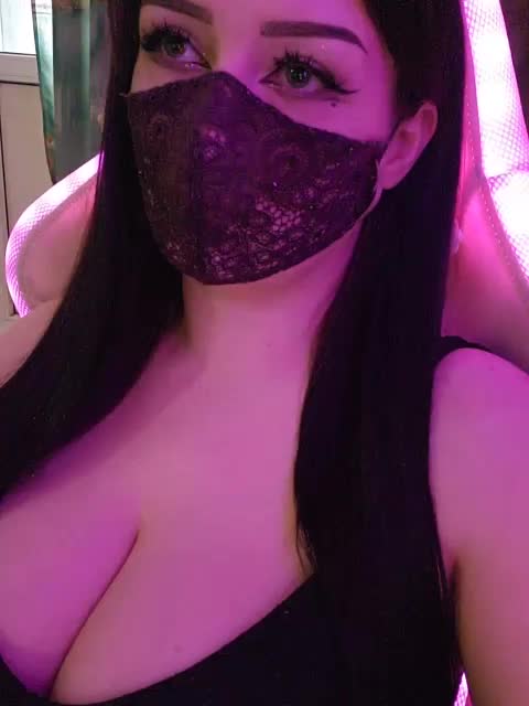 IIVII Live Sex December 13, 2025