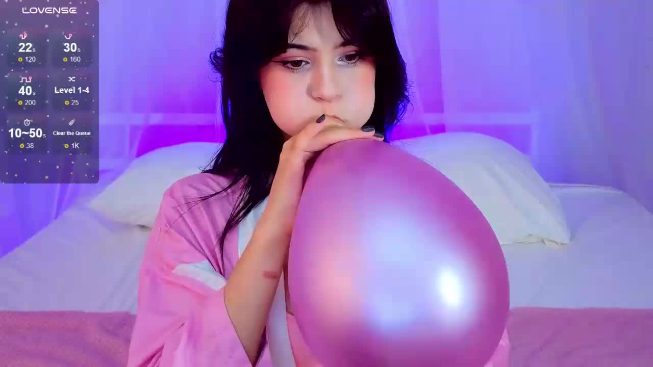 CoralineJones Live Sex December 18, 2025