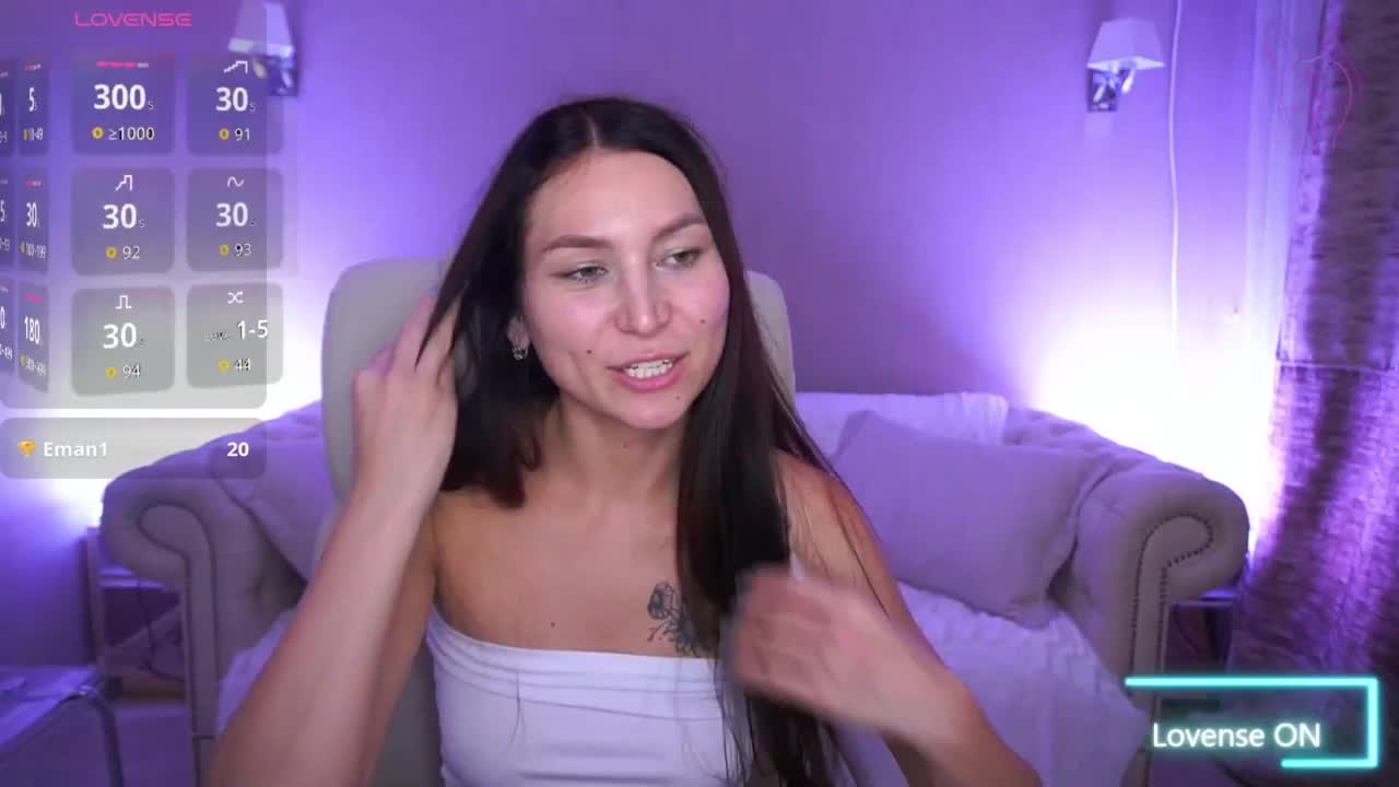 EliseVelour Live Sex December 17, 2025