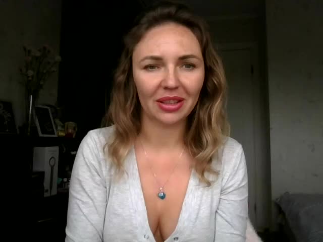 CuteAngelina Live Sex December 14, 2025