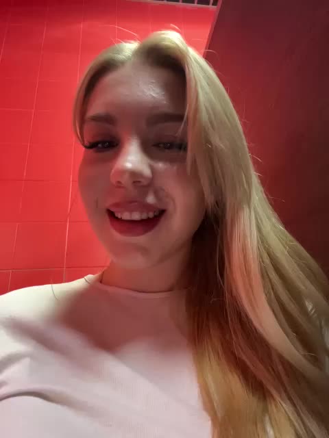 maksisy Live Sex December 14, 2025