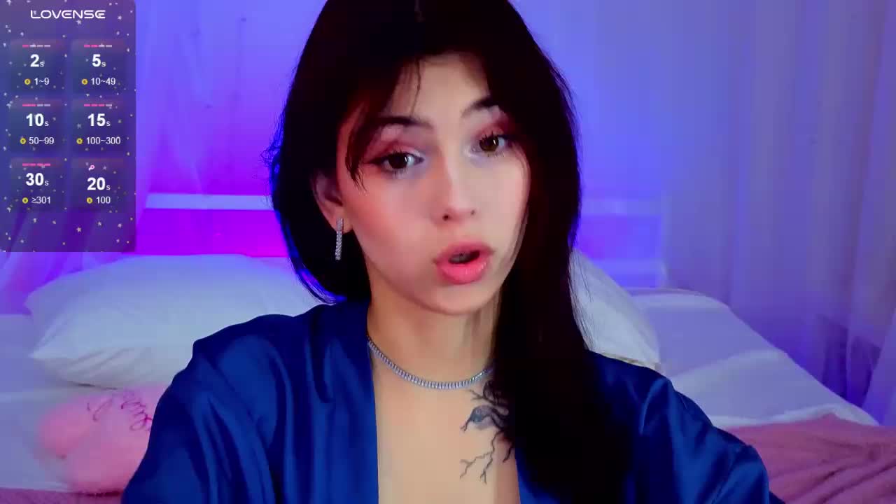 CoralineJones Live Sex December 18, 2025