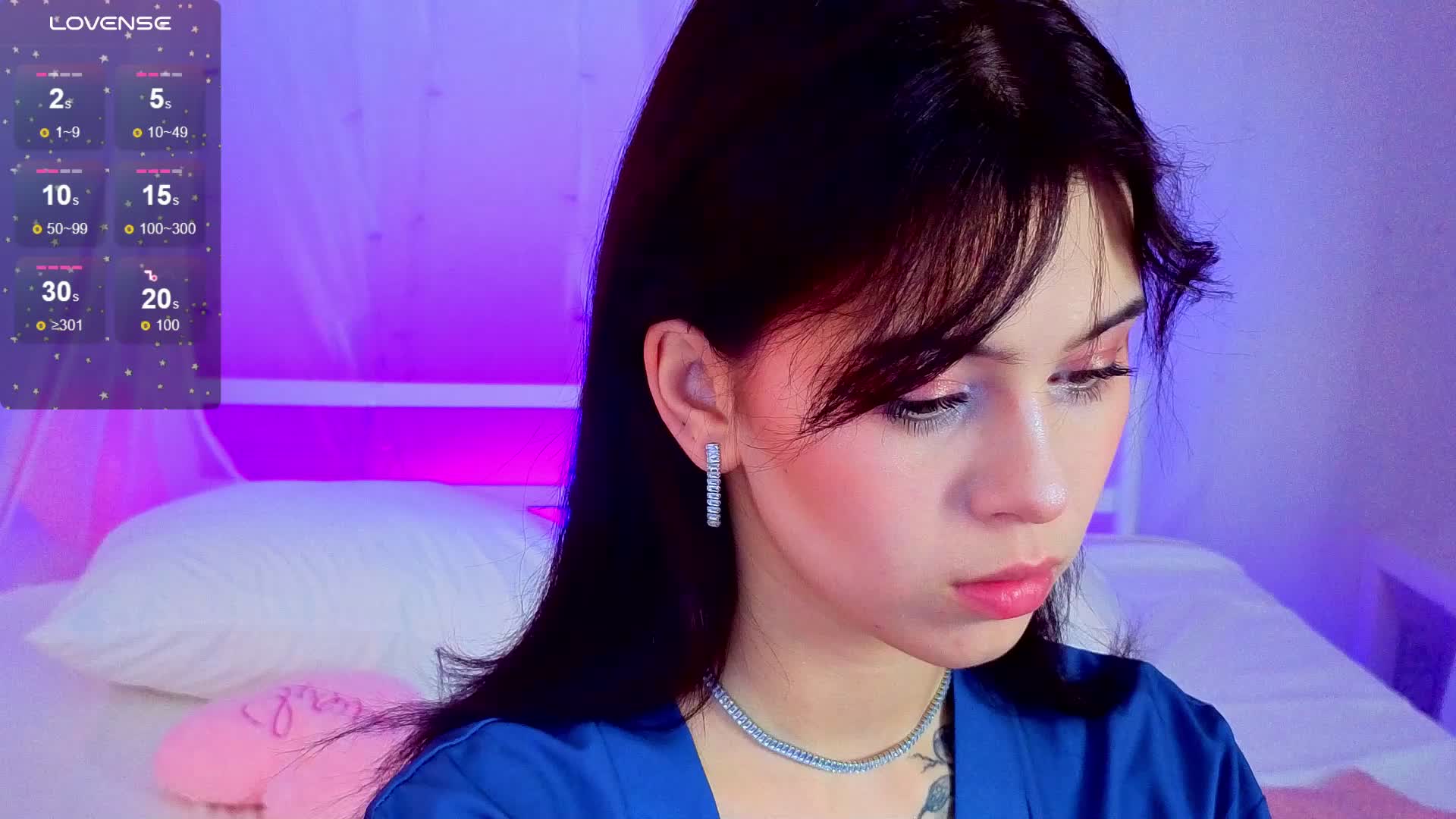 CoralineJones Live Sex December 18, 2025