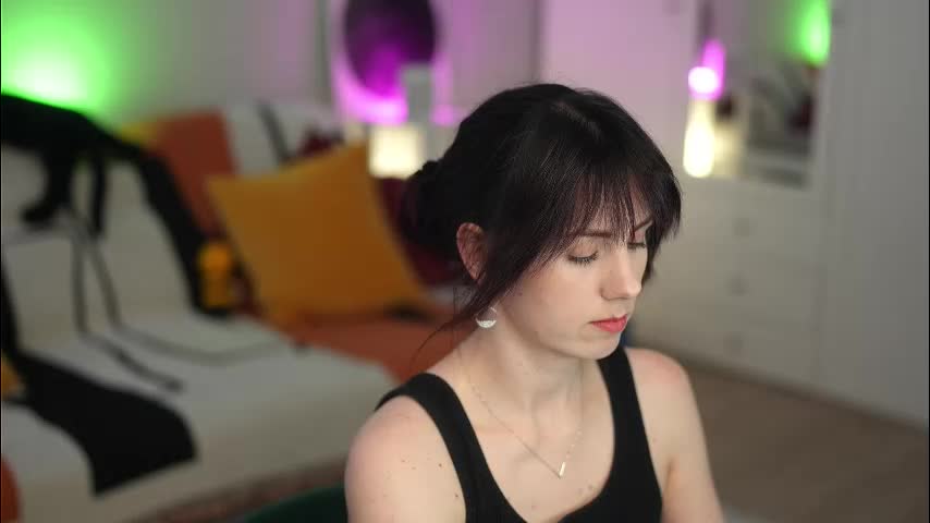 _blackbee_ Live Sex December 14, 2025