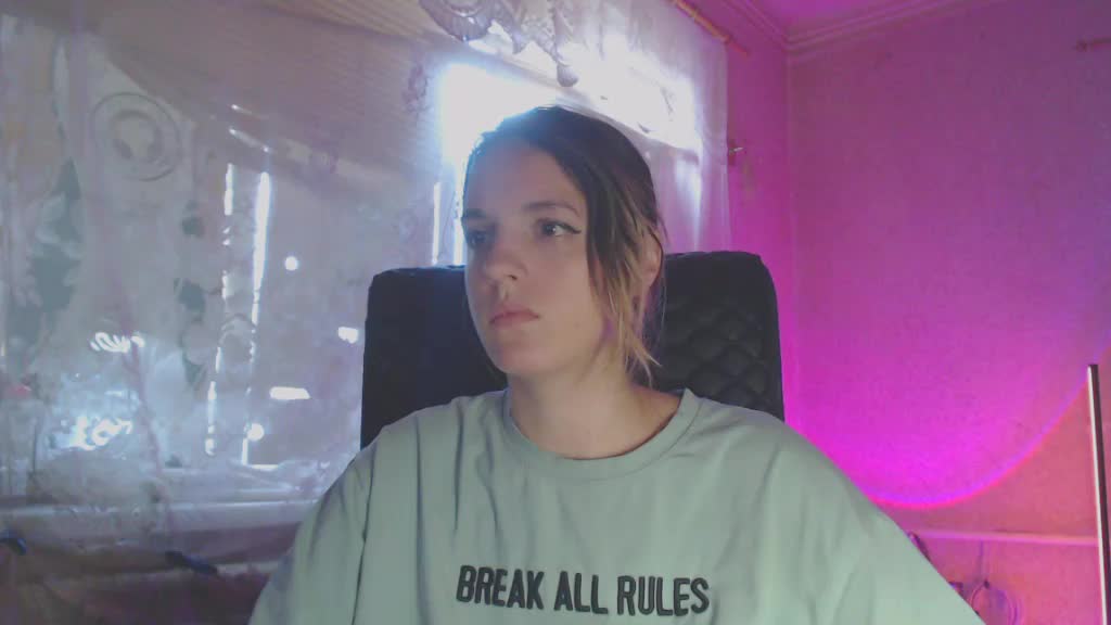 Babymuro4ka Live Sex December 17, 2025