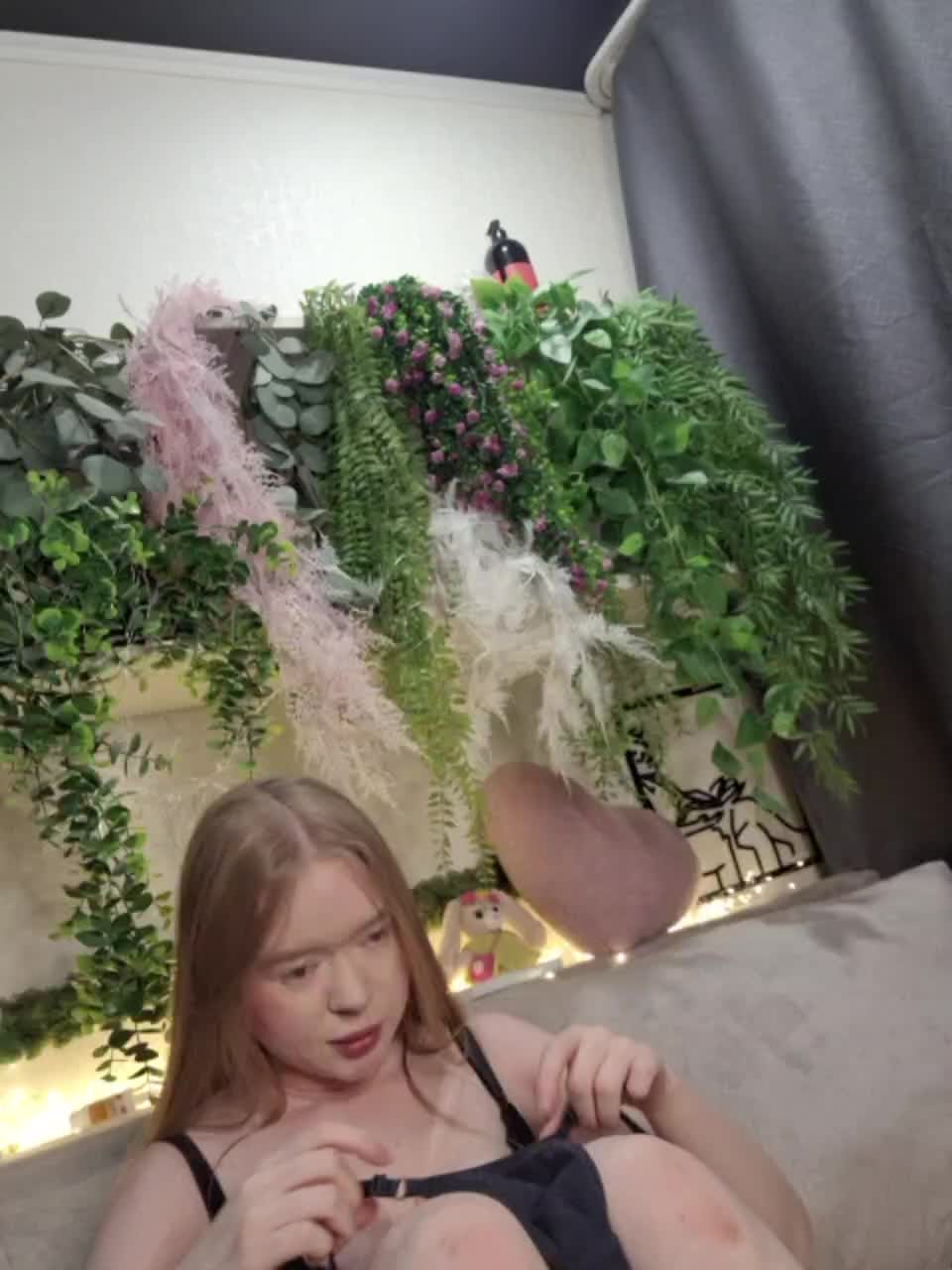 -scyrim- Live Sex December 17, 2025