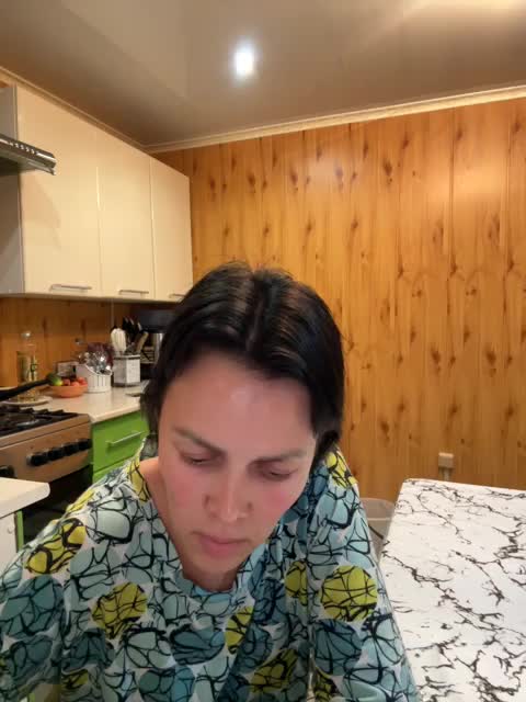 vik77777A Live Sex December 13, 2025